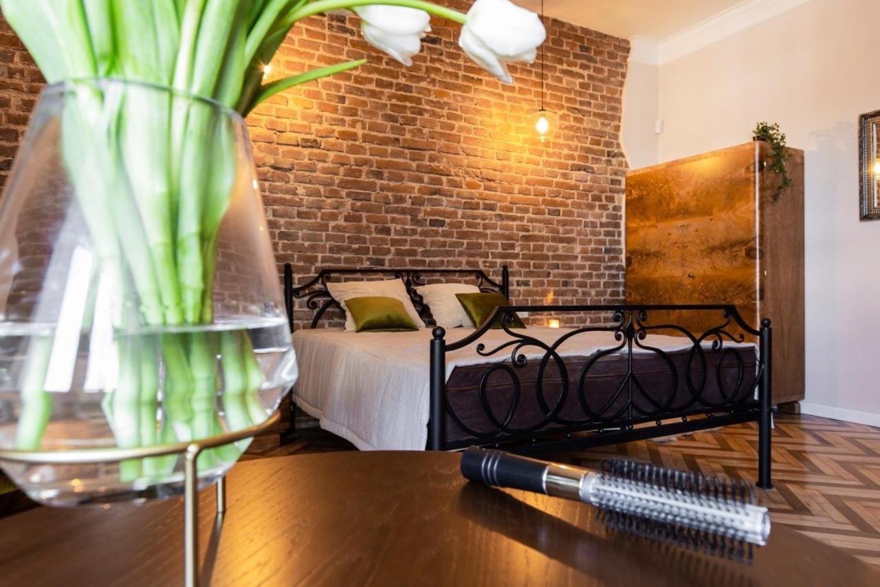 Смольського, 6 Apartment Лвив Екстериор снимка